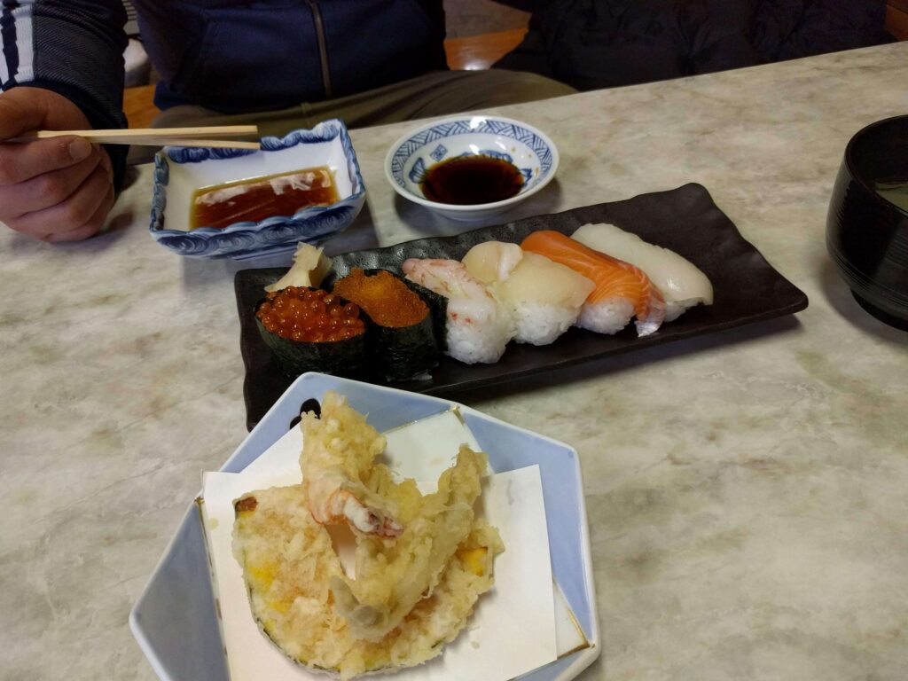 すし処日本橋のお寿司と天ぷら