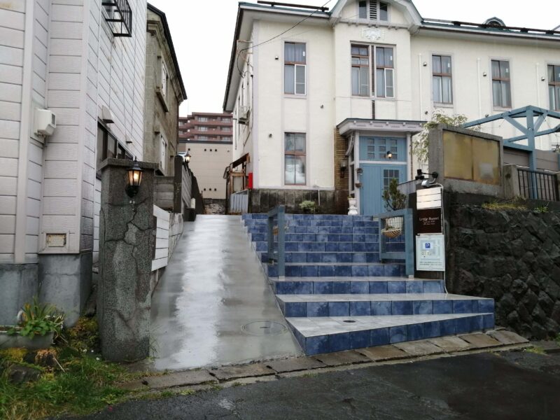 リトルバレル外観